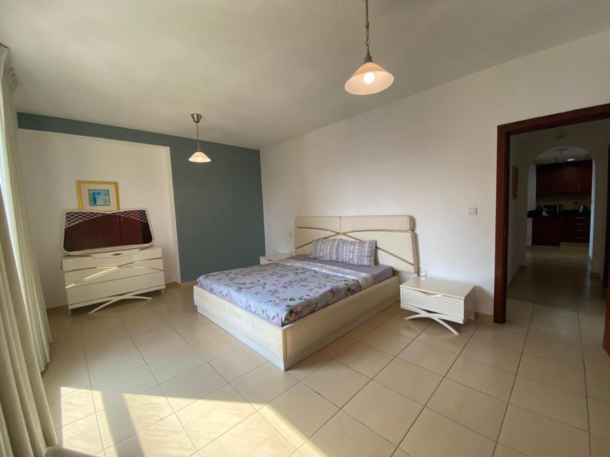 Al Mashreq Huge 2 Bedroom Rimal 1 Dubai Exterior photo